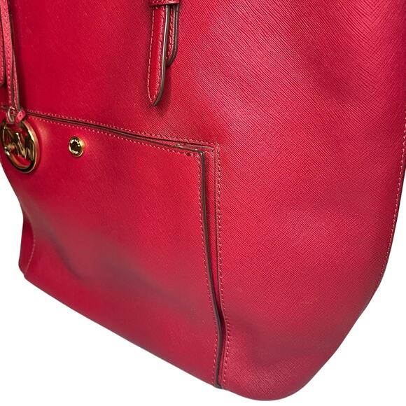 Michael Kors Red Jet Set Large Zip Tote -  Saffiano Leather w/ Dustbag - Picture 13 of 13